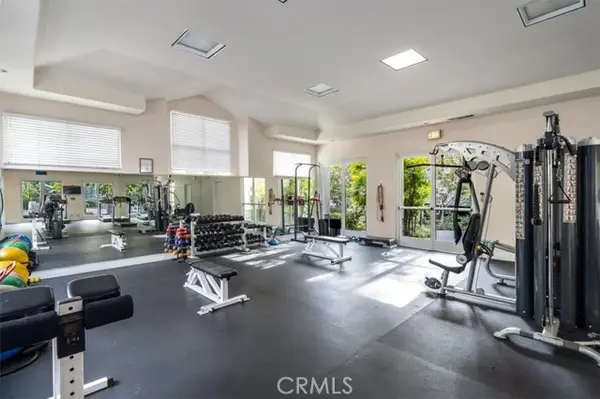 2233 Martin #216, Irvine, CA 92612