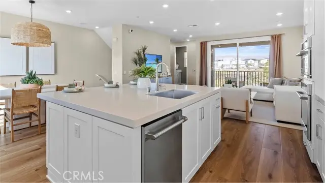 908 Chinon, Irvine, CA 92618 - #3