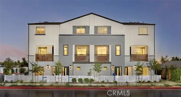 1320 W Oakcrest Paseo, Ontario, CA 91762