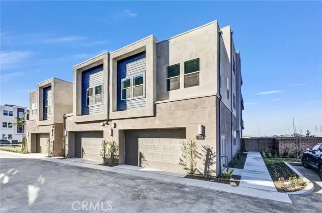 2058 Hollyleaf, Montebello, CA 90640 - #1