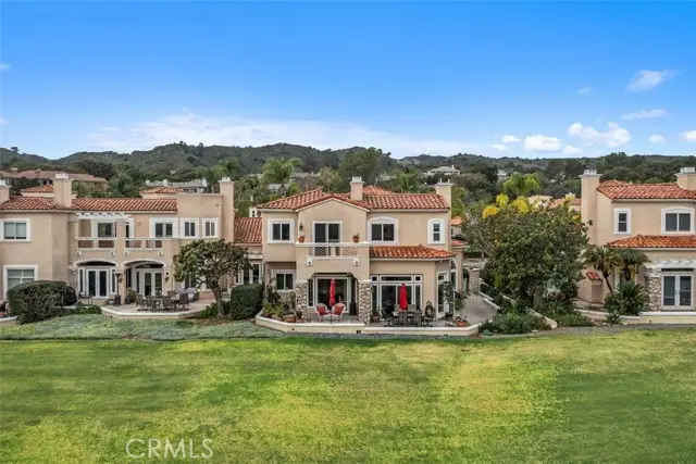 40 Via Barcaza, Coto De Caza, CA 92679 - #2