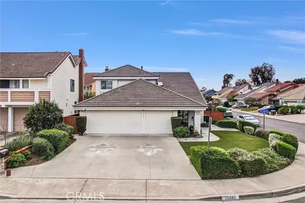 25582 Hazelnut, Lake Forest (el Toro), CA 92630