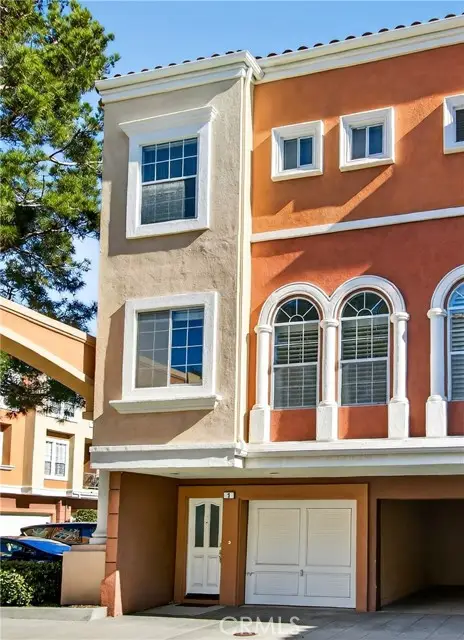 1 Salviati Aisle, Irvine, CA 92606