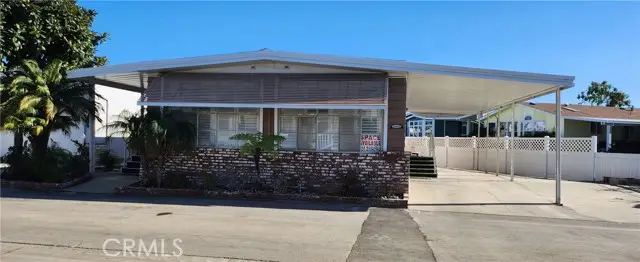 16462 Poipu Lane, Huntington Beach, CA 92649 - #2