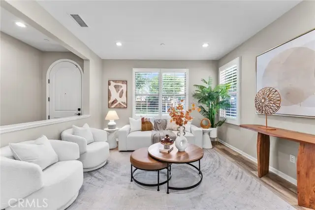 168 Outwest, Irvine, CA 92618 - #1