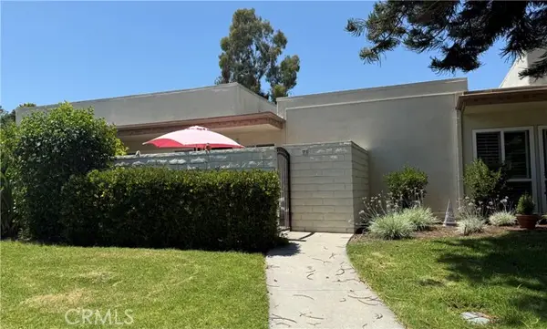 955 Calle Aragon #F, Laguna Woods, CA 92637