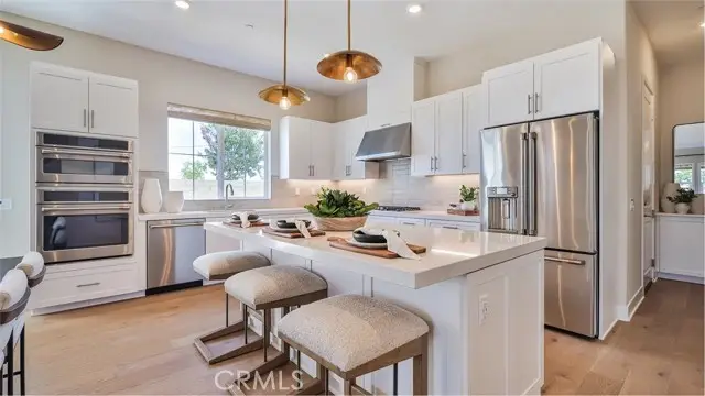 27330 Black Walnut Place, Valencia, CA 91381 - #3