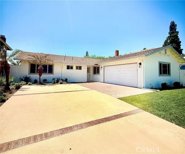 1147 Charleston, Costa Mesa, CA 92626