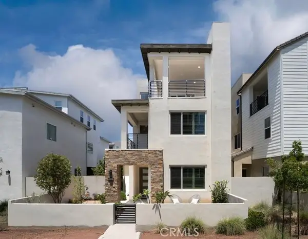 109 Pitch, Irvine, CA 92618