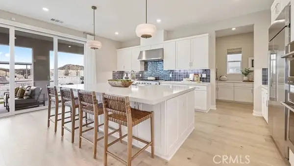 24325 Camino Oceano, Valencia (santa Clarita), CA 91354
