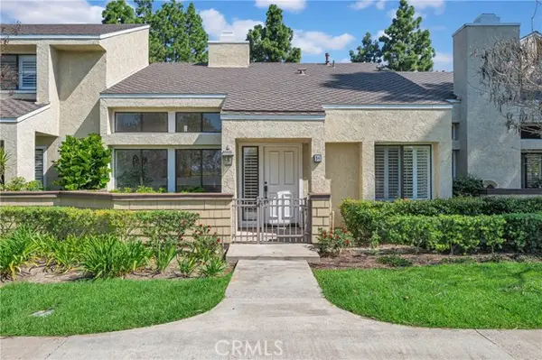 94 Smokestone, Irvine, CA 92614