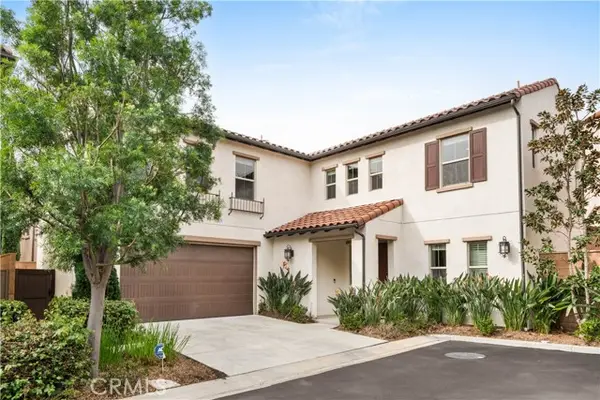 102 Yellow Pine, Irvine, CA 92618