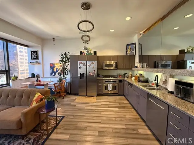 1100 Wilshire Blvd #2010, Los Angeles, CA 90017 - #3