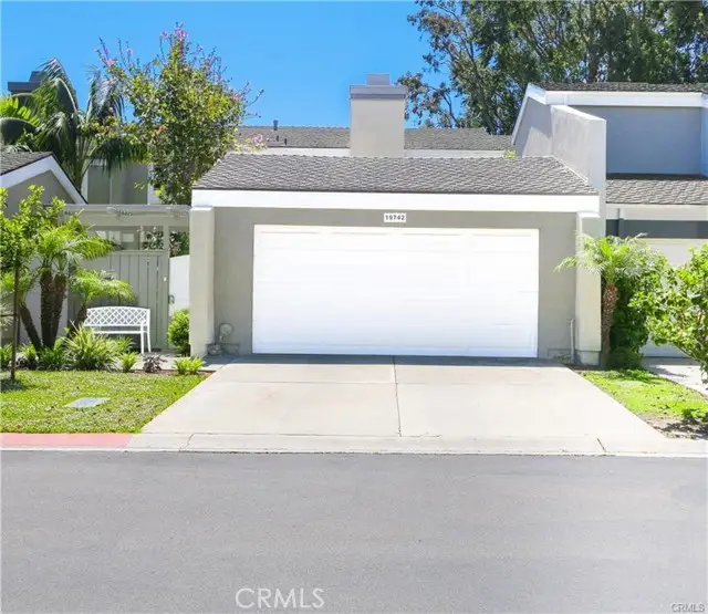 19742 Oceanaire Circle, Huntington Beach, CA 92648 - #1