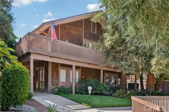 1044 Cabrillo Park Dr #B, Santa Ana, CA 92701 - #2