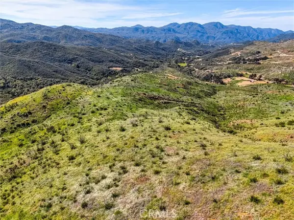 1 Decker Canyon Road, Rancho Mission Viejo, CA 92530