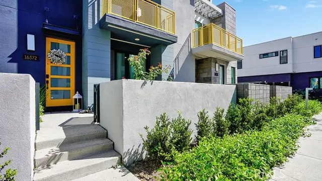 16372 Moonstone Circle, Tustin, CA 92782 - #1