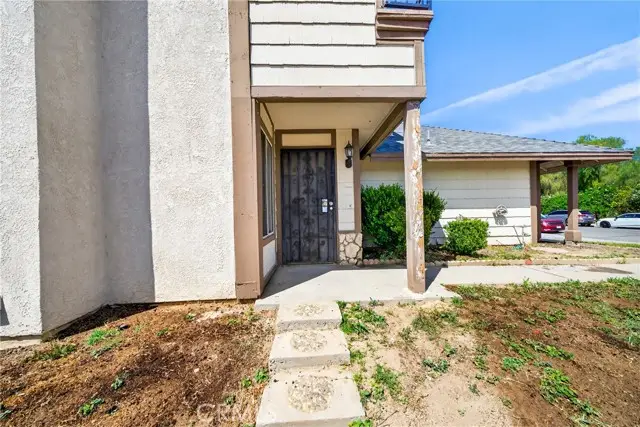 10235 Basalt, Mentone, CA 92359 - #3