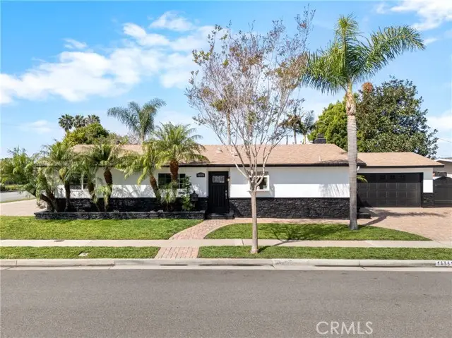 16551 Lucia Lane, Huntington Beach, CA 92647 - #2
