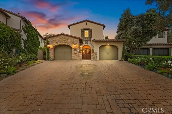 26 View Terrace, Irvine, CA 92603