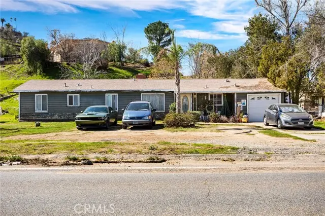 11178 Locust Ave, Bloomington, CA 92316 - #1