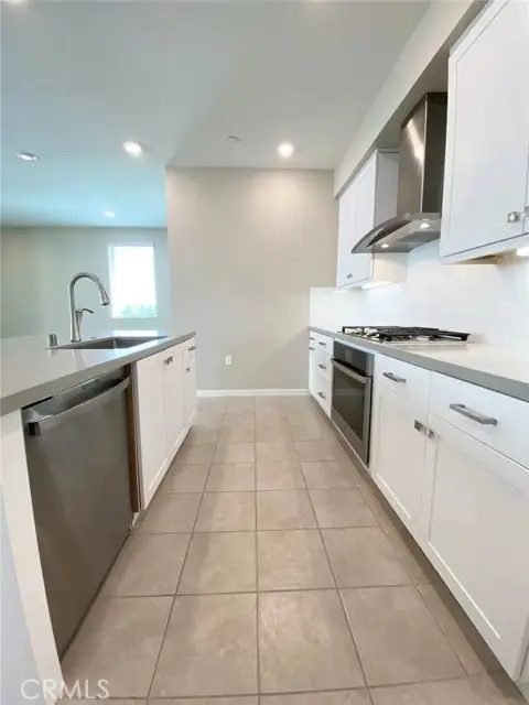 199 Bowery, Irvine, CA 92612 - #3