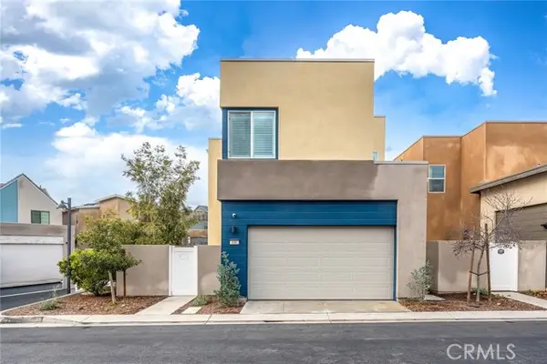 446 Chorus, Irvine, CA 92618