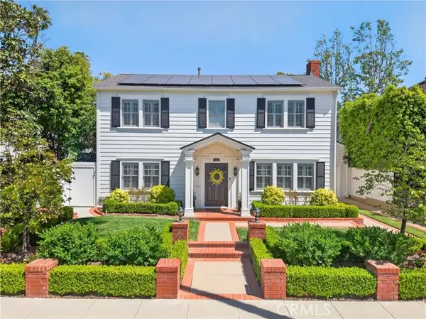 210 Bennett Avenue, Long Beach, CA 90803