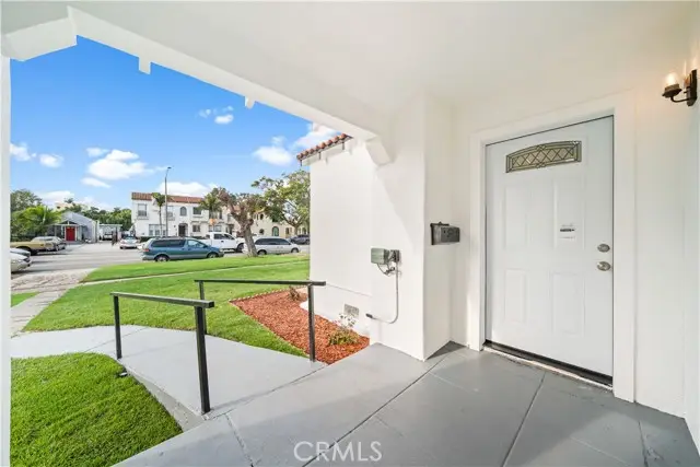 1558 Hauser, Los Angeles, CA 90019 - #2