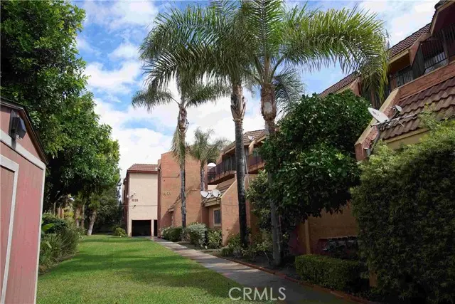 1021 W Bishop #212/I, Santa Ana, CA 92703 - #2