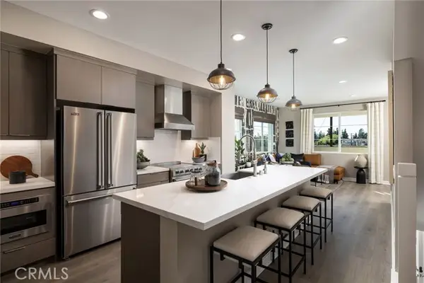 326 E William Way, La Habra, CA 90631