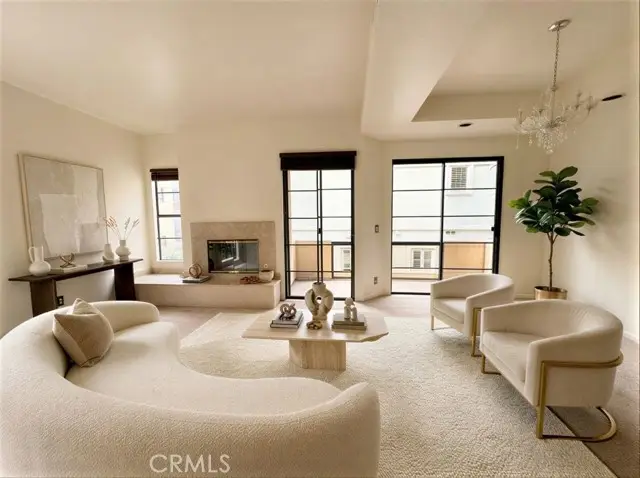 234 S Gale Drive #105, Beverly Hills, CA 90211 - #3