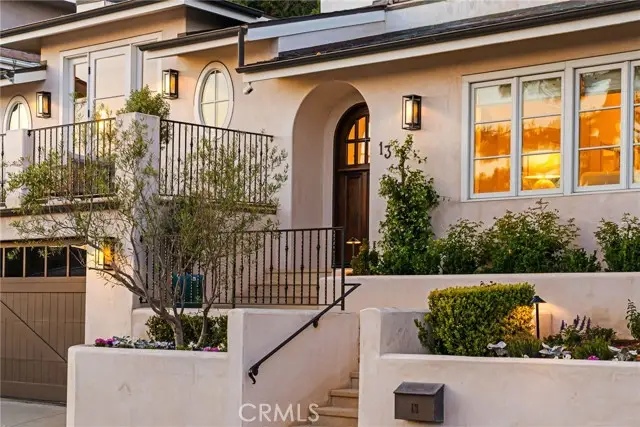 13 N Stonington Road, Laguna Beach, CA 92651 - #2