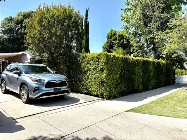 6929 Shoshone, Van Nuys, CA 91406 - #2