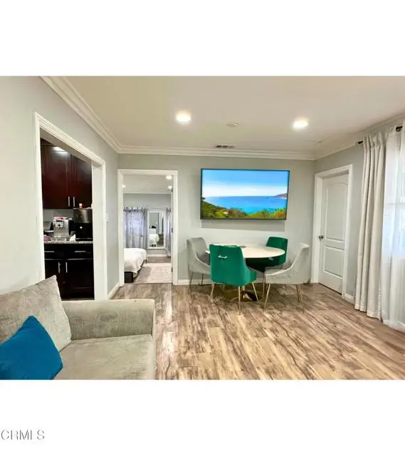 11080 De Foe Avenue, Pacoima (los Angeles), CA 91331