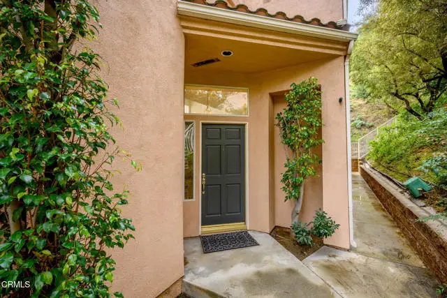 925 Calle La Primavera, Glendale, CA 91208 - #2