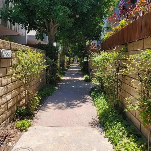 4231 Sarah Street, Burbank, CA 91505 - #2