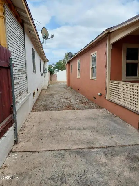 830 N Humphreys Avenue, East Los Angeles, CA 90022 - #2