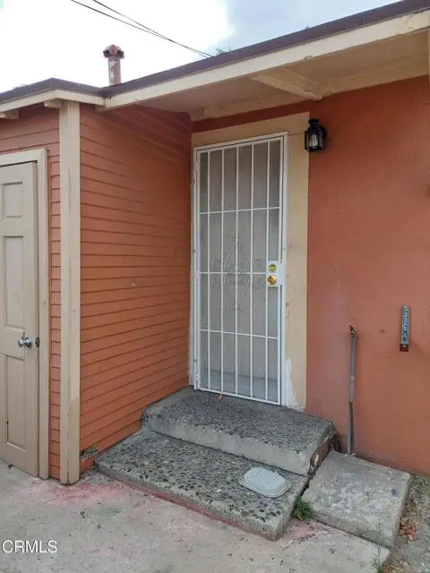 830 N Humphreys Avenue, East Los Angeles, CA 90022 - #3