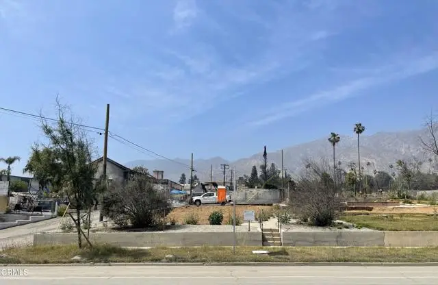 917 E Mendocino Street, Altadena, CA 91001 - #1