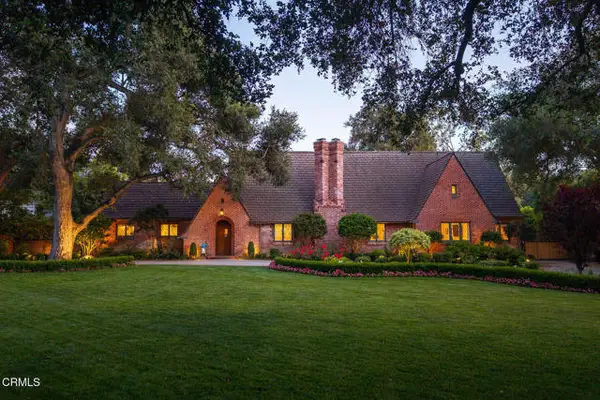 555 Meadow Grove Street, La Canada Flintridge, CA 91011