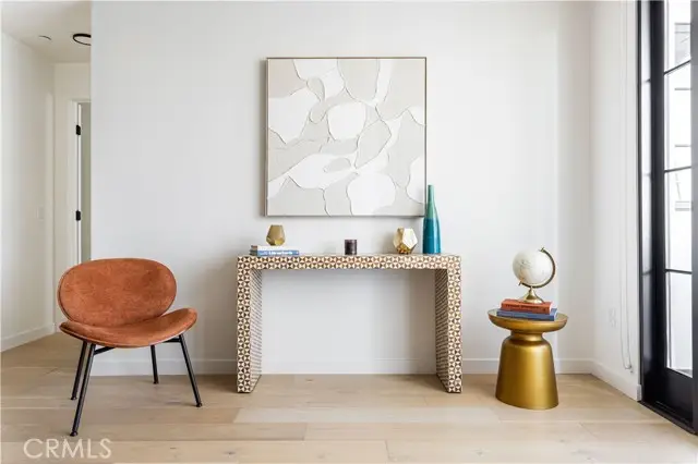 1333 S Orange Grove Avenue #211, Los Angeles, CA 90019 - #2