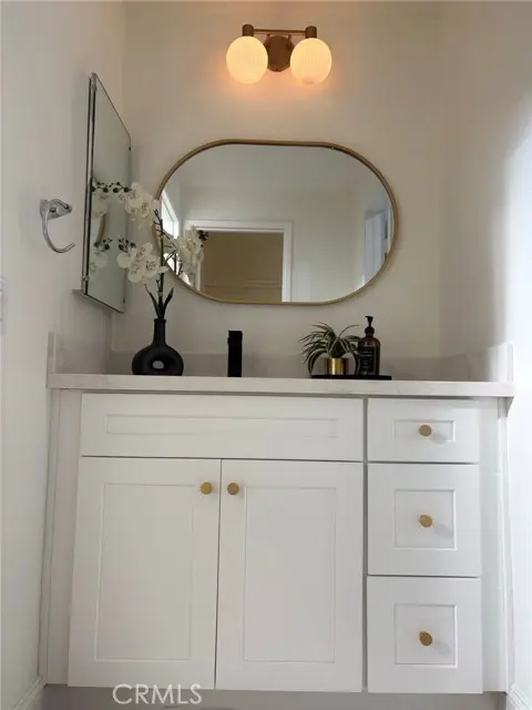 6151 Orange #307, Los Angeles, CA 90048