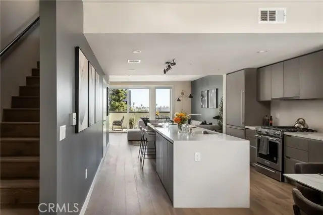 380 Cordova Street #505, Pasadena, CA 91101 - Image #2