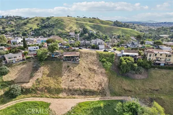 2701 N Thomas Street, Los Angeles, CA 90031