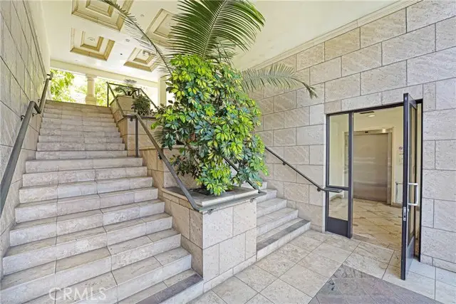 333 N Hill Avenue #203, Pasadena, CA 91106 - #2