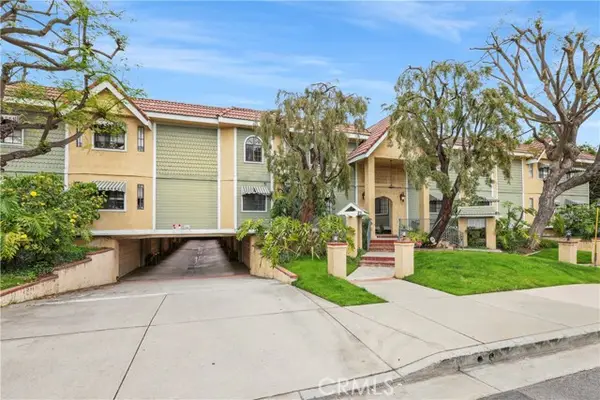 25 Palmetto Drive #E, Alhambra, CA 91801