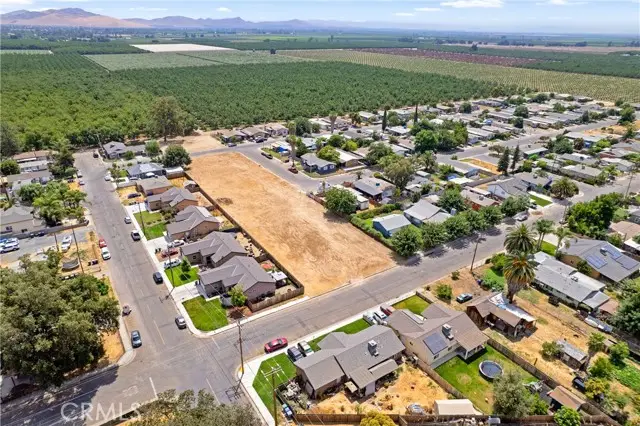 528 S Camelia Avenue, Farmersville, CA 93223 - Image #3