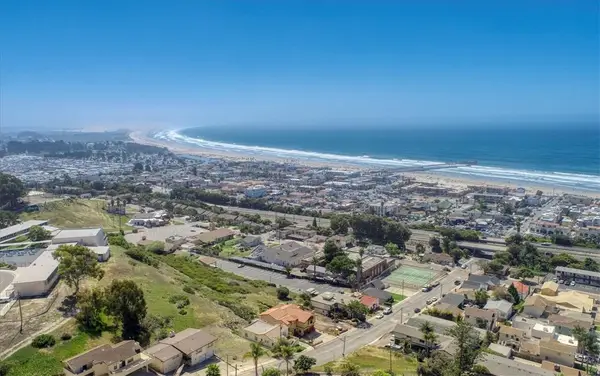 600 Wadsworth Avenue, Pismo Beach, CA 93449