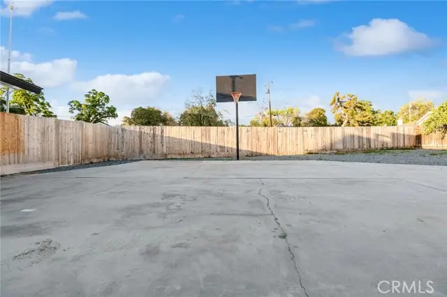2905 S Encina Street, Visalia, CA 93277 - Image #3